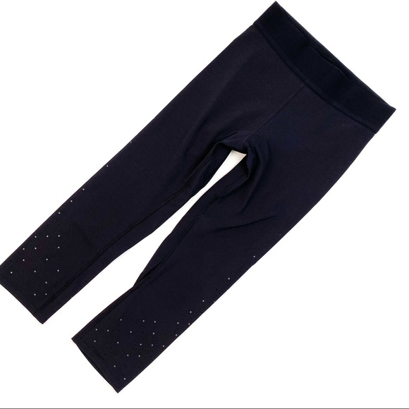 Lululemon High Waisted Cropped Leggings Size 6